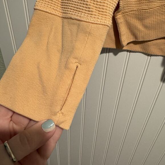 Athleta Peach Coaster Luxe Waffle Sweatshirt Size Large - Picture 3 of 6